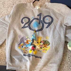 Walt Disney World 2019 Mickey & Friends Graphic Crewneck